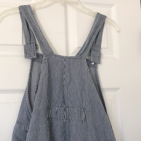 ✨HOST PICK✨ 🍼Zero To Nine Striped Maternity Overalls🍼 - Picture 5 of 6